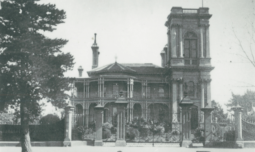 Photo of Baileys Mansion in 1915