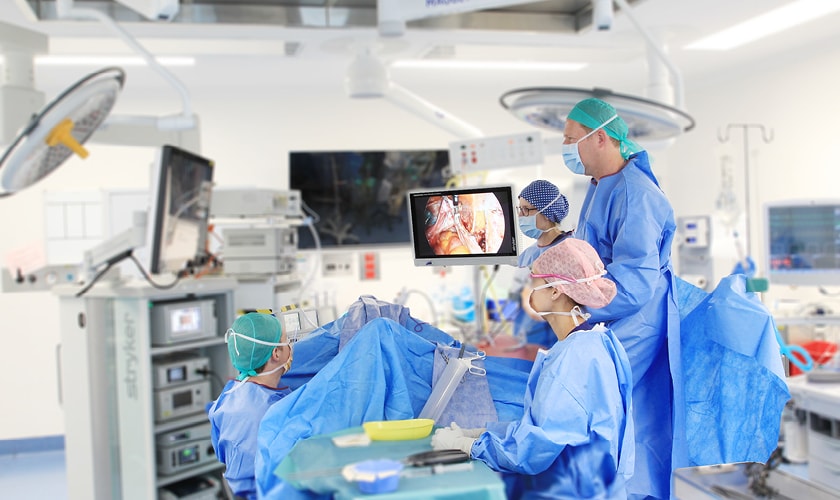 St John of God surgeons performing a gynaecological surgery