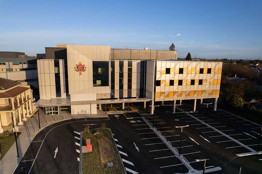 Design mock-up of redeveloped hospital façade