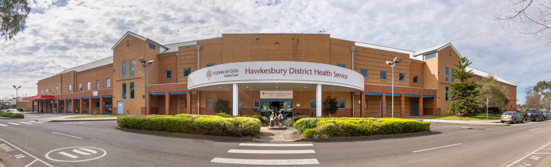 SJGHC-media_IMGLIB_Hawkesbury-District-Health-Service-facade_1920x583
