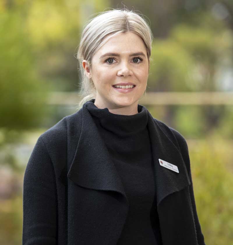 Photo of blog author Libby Tearne