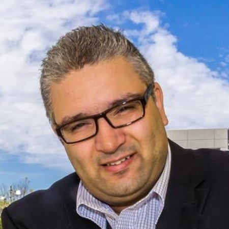 Photo of blog author Mr Amro Labib