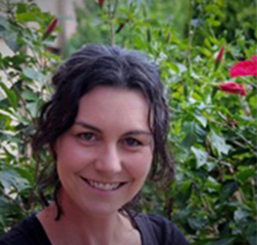 Photo of blog author Nicole Reilly