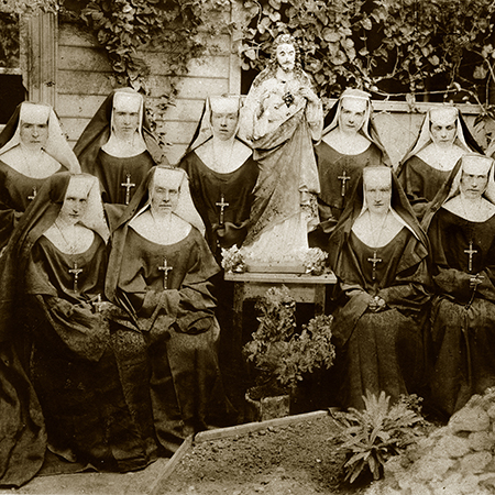 group images of the sisters 