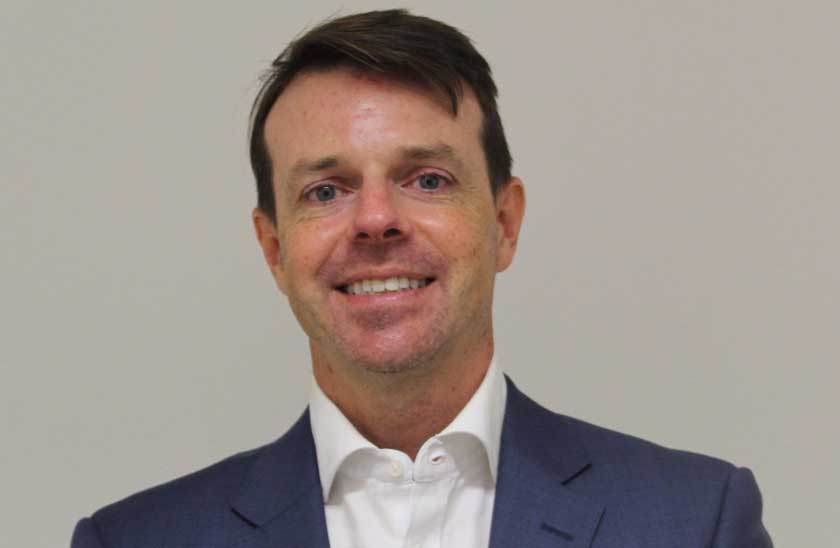 Dr Noel Friesen