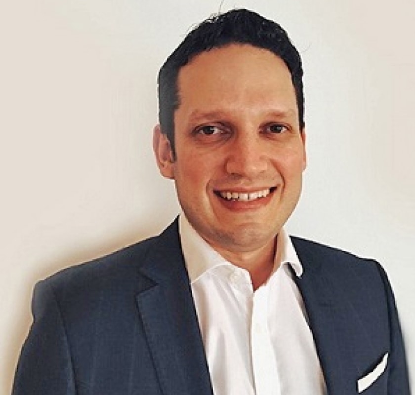 Photo of blog author Dr Dror Maour