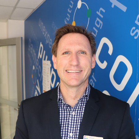 Photo of blog author Richard Grainger