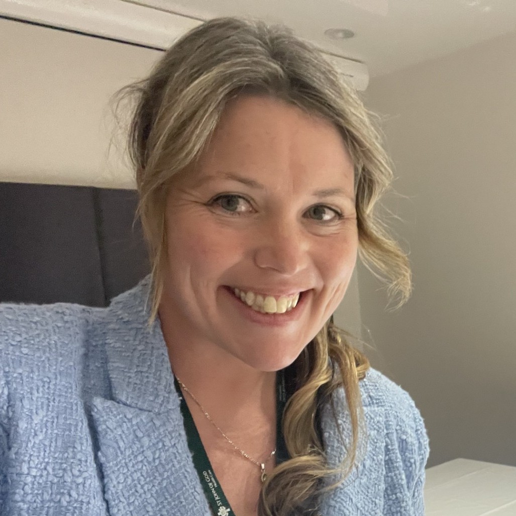 Photo of blog author Natalie Benn