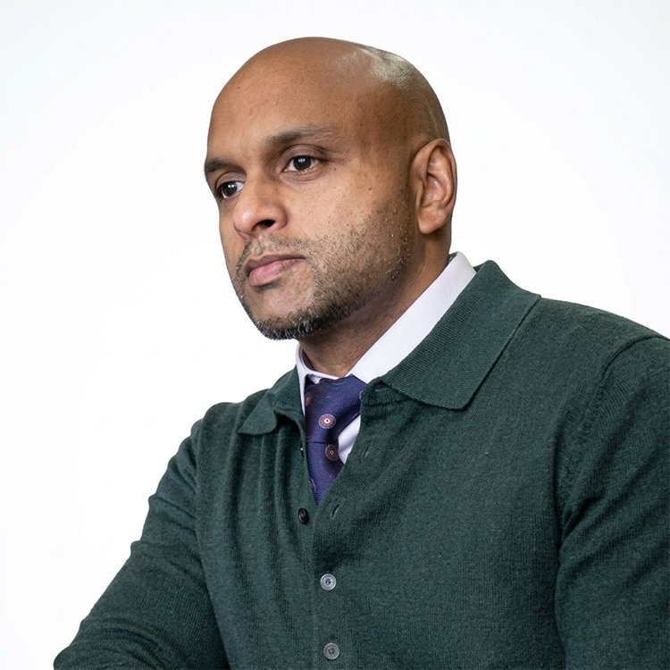 Portrait of Dr Suran Dhanapala