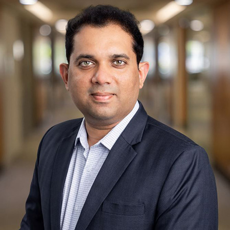 Portrait of Dr Rajiv Shinde