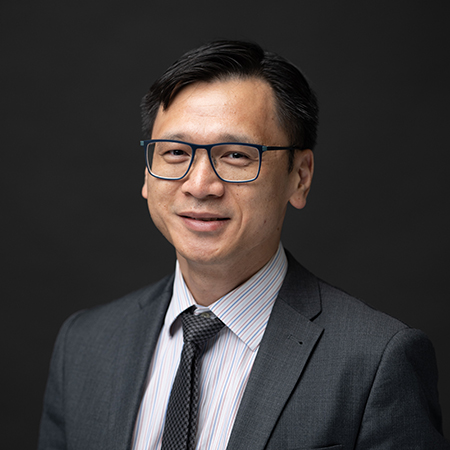 Portrait of Dr Dongrong Situ