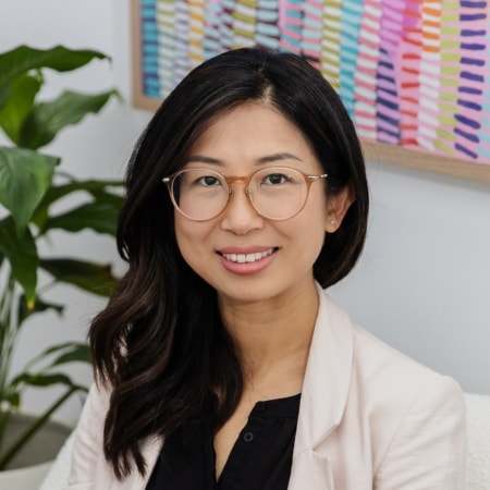 Portrait of Dr Amy Feng