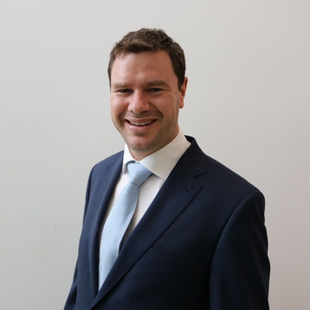 Portrait of Dr Matt Salamonsen