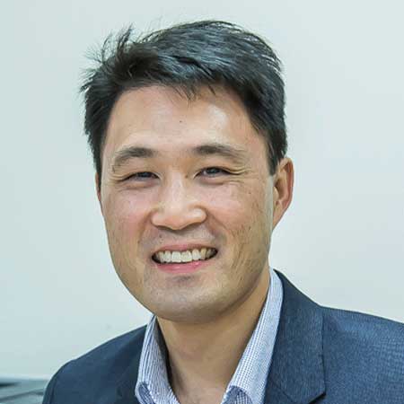 Portrait of Dr Michael Leung