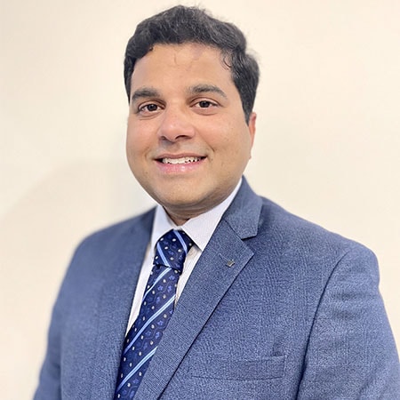 Portrait of Dr Vamsi Batta