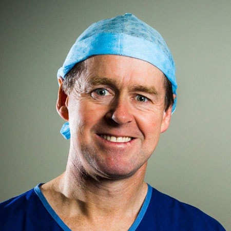Portrait of Assoc Professor Richard Grills