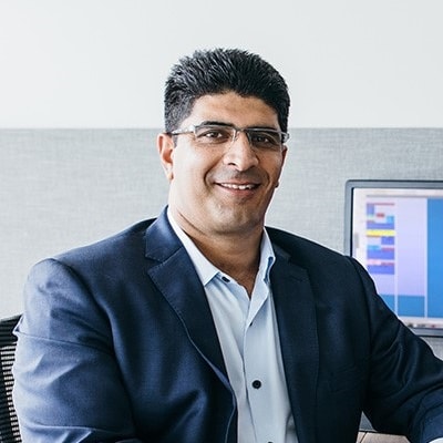 Portrait of Dr Imran Shiekh