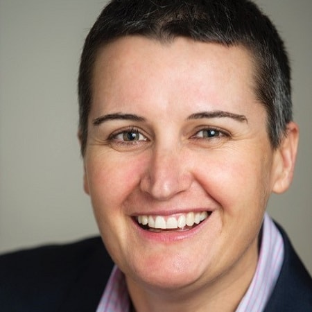 Portrait of Dr Claire Stevens