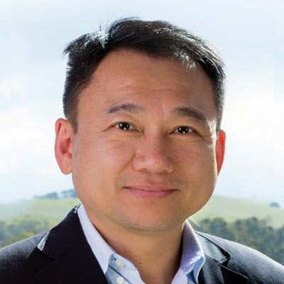 Portrait of Dr Chin Hiew