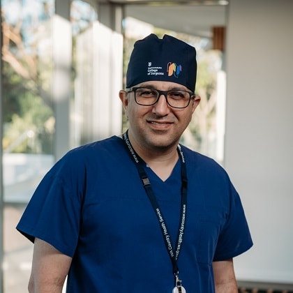 Portrait of Dr Mahmoud Al-Najjar