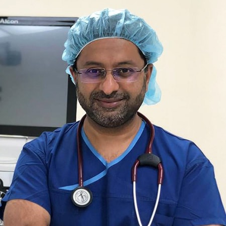 Portrait of Dr Suheb Ahmed