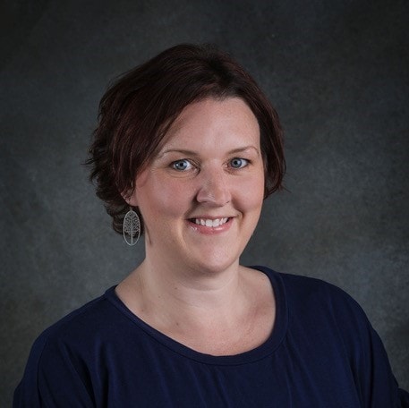 Portrait of Dr Heidi Newitt