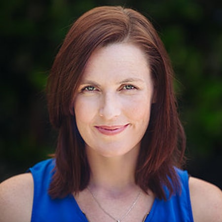 Portrait of Dr Katie Penrose