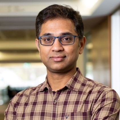 Portrait of Dr Siva Reddy Pulusu