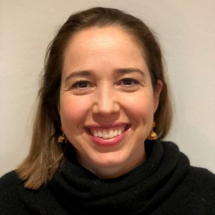 Portrait of Dr Rachel Paisley