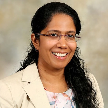Portrait of Dr Premala Paramanathan