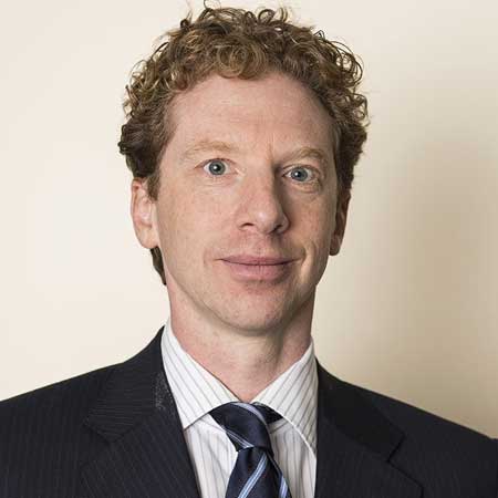 Portrait of Dr Paul Jarrett