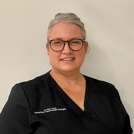 Portrait of Dr Kym Jones
