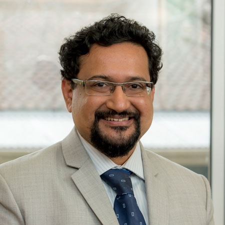 Portrait of Dr Prashanth Mayur