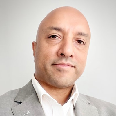Portrait of Dr Mosadek Miah
