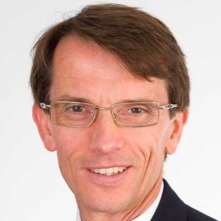 Portrait of Assoc Professor Andrew Cochrane