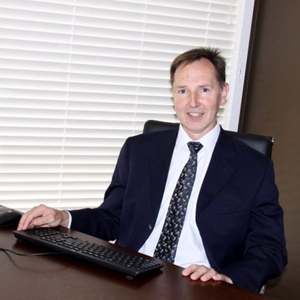 Portrait of Dr Warren Crossley