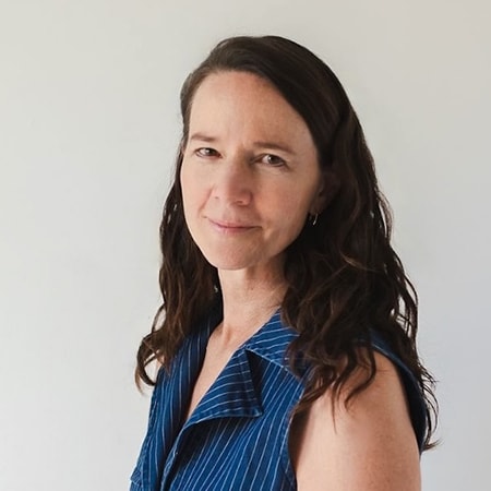 Portrait of Dr Kate Wills