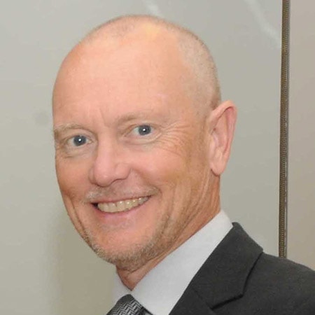Portrait of Dr Steven Wiffen