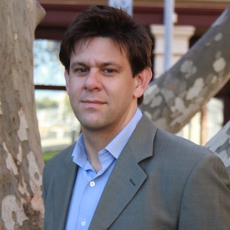 Portrait of Dr Ollie Waters
