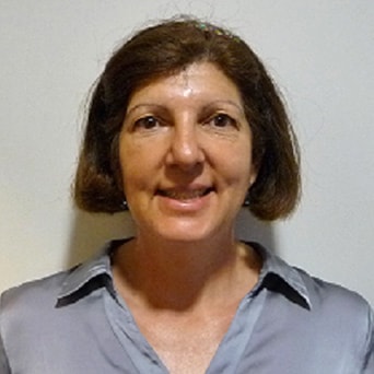 Portrait of Dr Janie Worth