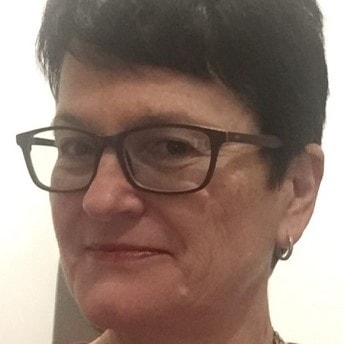 Portrait of Dr Michelle Atherton