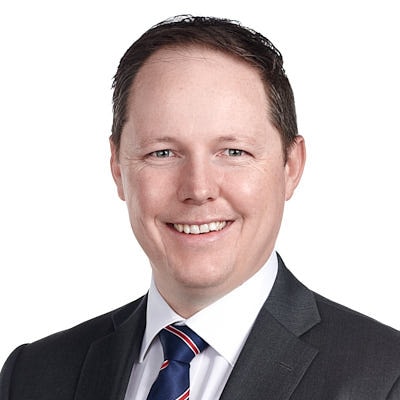 Portrait of Dr Leigh Archer