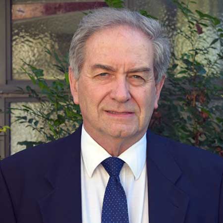 Portrait of Dr Howard Napper
